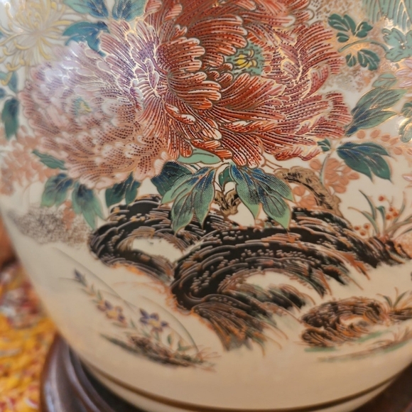 Antique Chinoiserie gold Porcelain handmade lamp - Picture 10 of 17